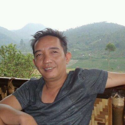 Profile Picture of Alex Thio (@alexthio75) on Twitter