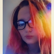 Profile Picture of Julia Snead (@JuliaSnead) on Youtube