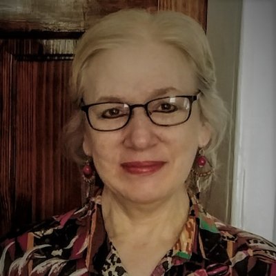 Profile Picture of Phyllis P. Colucci (@FictionTarot) on Twitter