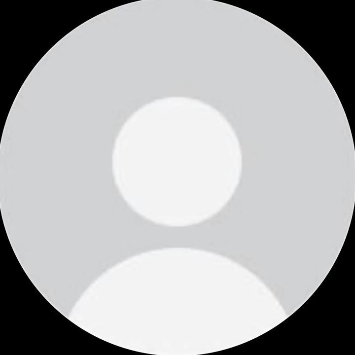 Profile Picture of blake (@blakedewingg) on Tiktok