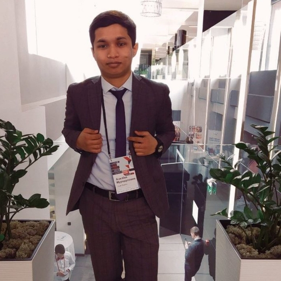Profile Picture of Vijendra Rajput (@vijraj199501) on Poshmark