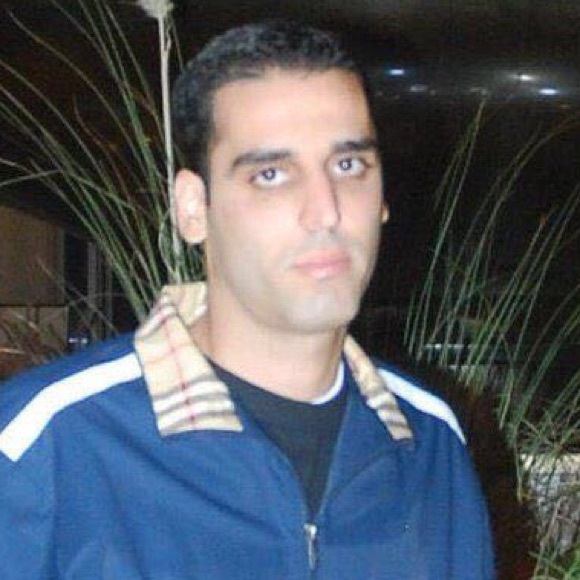 Profile Picture of Itzik Malka (@itzikmalka) on Poshmark