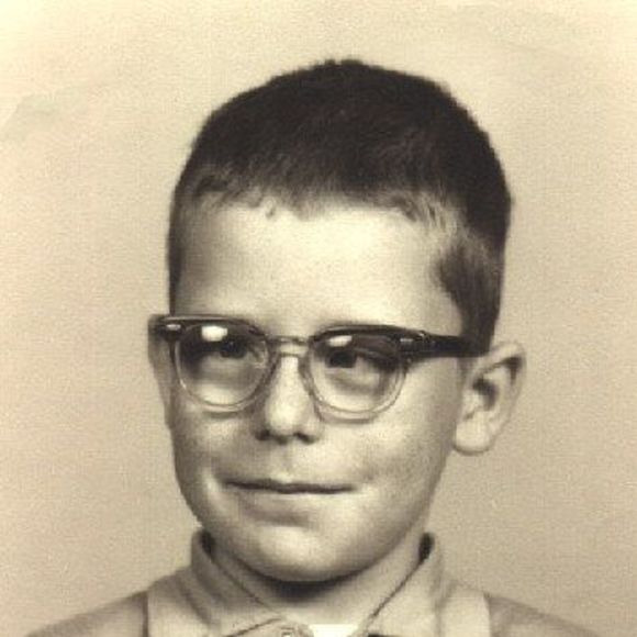 Profile Picture of Oliver Tanner (@olivertanner) on Poshmark