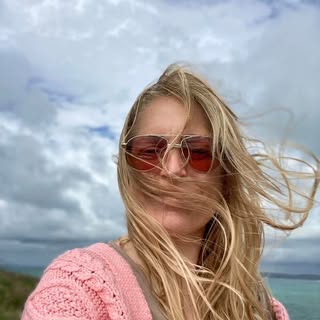 Profile Picture of Hayley Conroy (@hayleyschmaylee) on Instagram