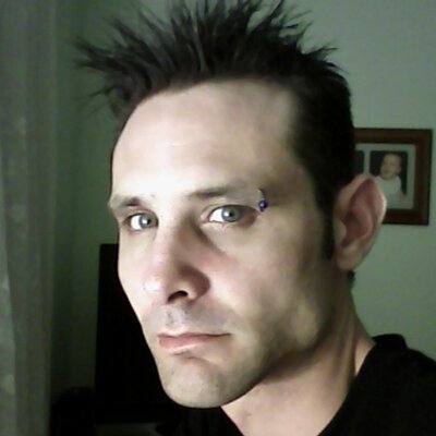 Profile Picture of Damian Harding (@devildamo74) on Twitter