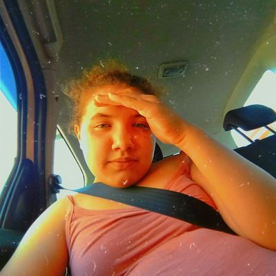 Profile Picture of Isabelle Alexandra (@Isabell06743297) on Twitter