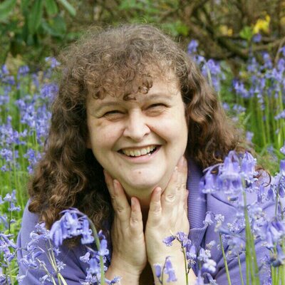 Profile Picture of Lorraine Atkins (@lorraine24seven) on Twitter