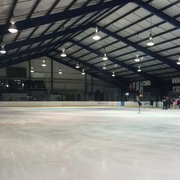 Profile Picture of Casey Morris (@caseymorris123) on Poshmark