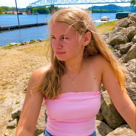 Profile Picture of Leora Smith (@leora_smith24) on Pinterest