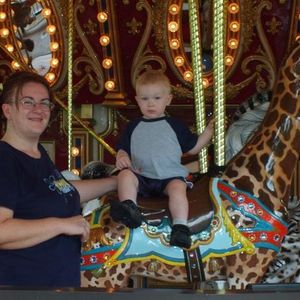 Amanda Bratton - Myspace Profile Picture of Amanda Bratton (@cushy_trees1979) on Myspace