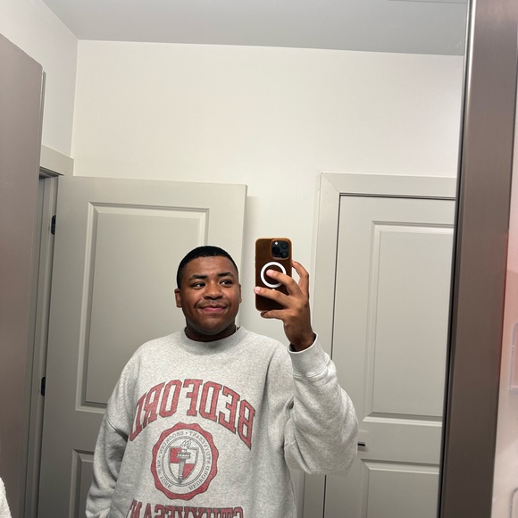 Stefone Broaders - Poshmark Profile Picture of Stefone Broaders (@stefone1) on Poshmark