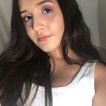 Profile Picture of Júlia Valente (@juliavallente) on Instagram
