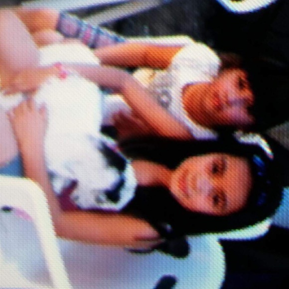 Profile Picture of Janey Martine (@janette_56) on Poshmark