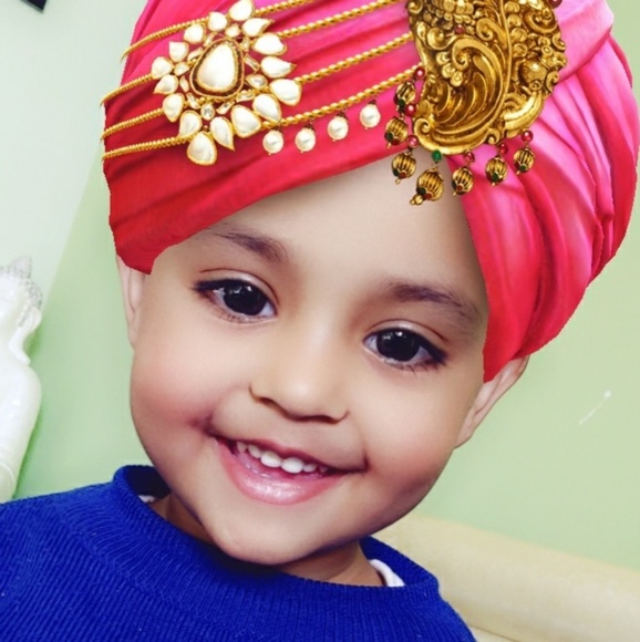 Profile Picture of Archana Archana (@archana_archana) on Poshmark