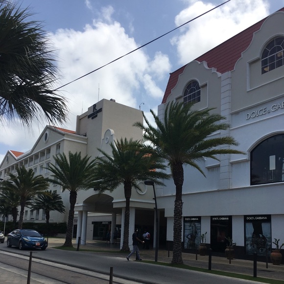 Profile Picture of Grace Mazziotta (@avamad) on Poshmark