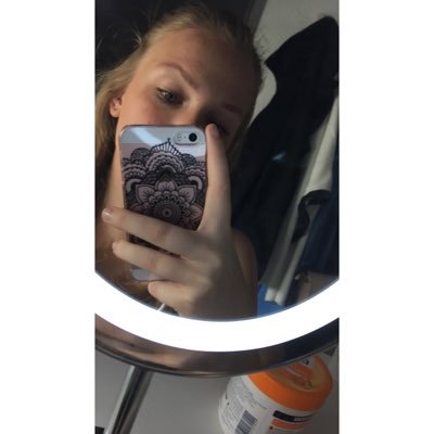 Sarah Esser - Twitter Profile Picture of Sarah Esser (@_sarahess) on Twitter