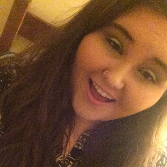 Profile Picture of Julia Rodgers (@jrodgers96) on Poshmark