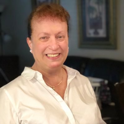 Profile Picture of Clarissa Brown (@SRQInTheHouse) on Twitter