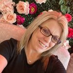 Amber Larson - Instagram Profile Picture of Amber Larson (@threeroxygirls) on Instagram