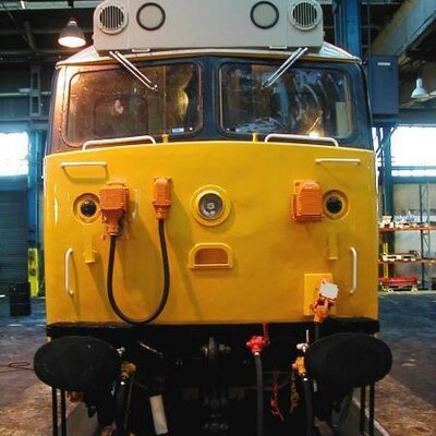 Profile Picture of Mark Leigh (@HooverBasher) on Twitter