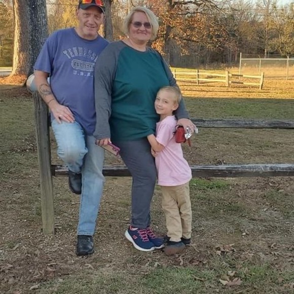 Profile Picture of Eddiejohn Hicks jr. (@eddiejohnh) on Poshmark