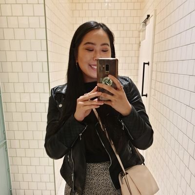 Profile Picture of Mia (@miawu_) on Twitter