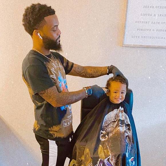 Profile Picture of Edward Lightford (@edwardlightford) on Poshmark