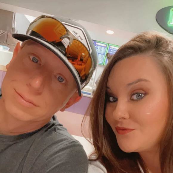 Profile Picture of Daniel Burnett (@danielburnet900) on Poshmark