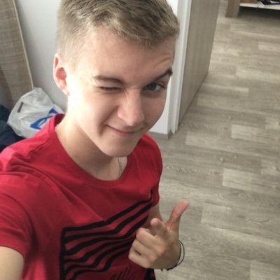 Profile Picture of Paul Crowder (@CrowPaul96) on Twitter