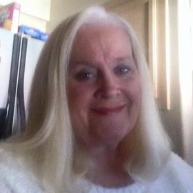 Profile Picture of Kim Nicholas (@rosebunni) on Pinterest