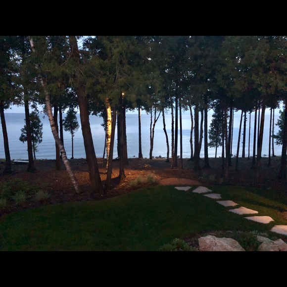 Profile Picture of Katie Burmeister (@kburmeister19) on Poshmark