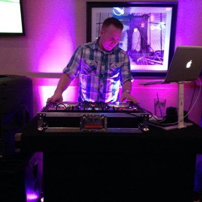 Profile Picture of Kelly Brandt (@IMTopChoiceDJ) on Twitter