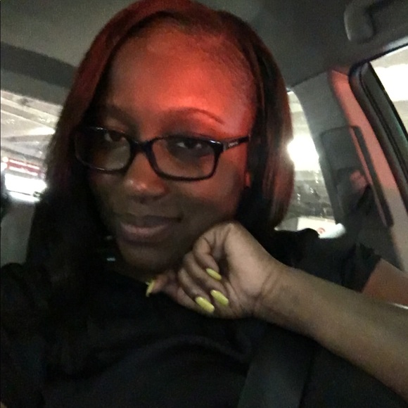 Profile Picture of Tasha Stcloud (@tass1984) on Poshmark