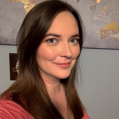 Profile Picture of Amelia Alexander 𓆸 (@aMEOWlia_egypt) on Twitter