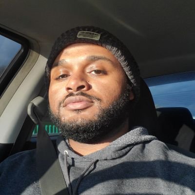 Profile Picture of Nicholas Taylor (@NickyTaytay) on Twitter