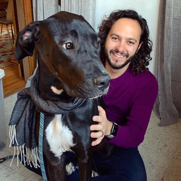 Profile Picture of David Averbach (@daverbach) on Poshmark