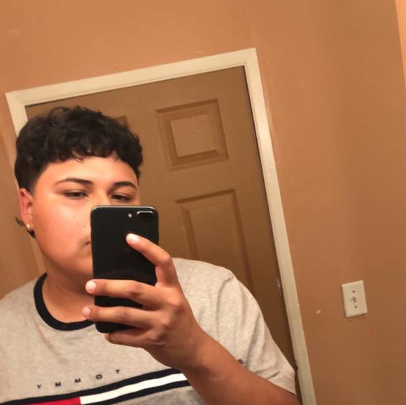 Profile Picture of Federico Rodriguez (@federico12345) on Poshmark