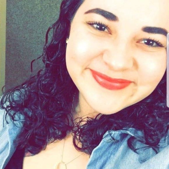 Profile Picture of Alysia Chavez (@chavez_2012) on Poshmark