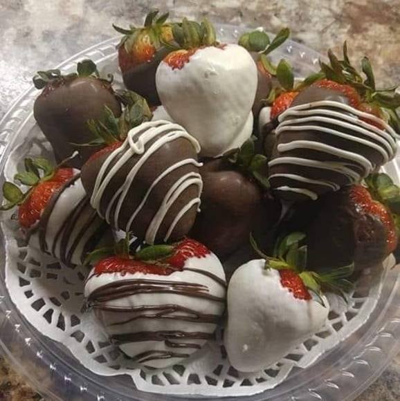 Profile Picture of Connie Fails (@connied66) on Poshmark