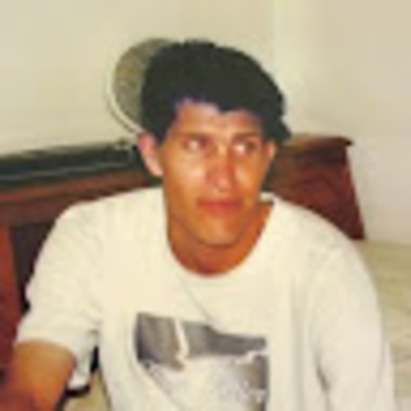 Profile Picture of Eric Michael (@ericmichael470) on Poshmark