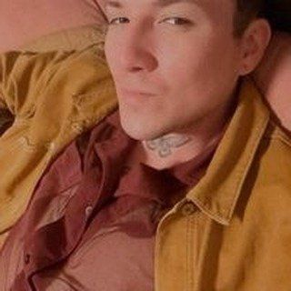 Profile Picture of Riley Fitzjarrell-Martin (@rileyfitzjarrellmartin) on Instagram