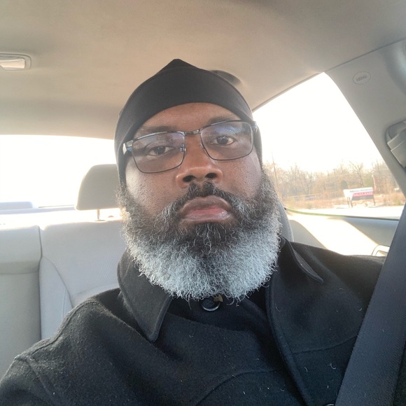 Profile Picture of Jerome Gibson (@romeyrome69) on Poshmark