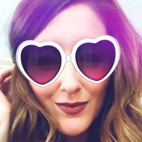 Profile Picture of Kati Mceneaney (@kcb603) on Poshmark