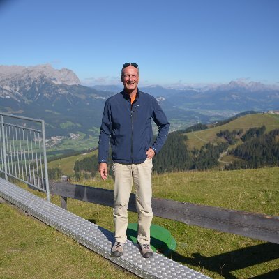 Profile Picture of Tom Gehringon Twitter