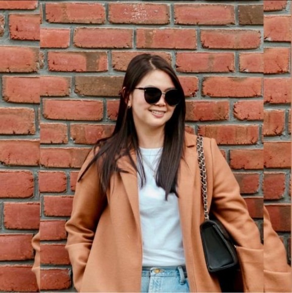 Profile Picture of Amie Manalese (@amiemanalese) on Poshmark