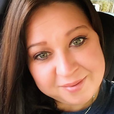 Profile Picture of Cindy Layne (@CindyLayne8) on Twitter