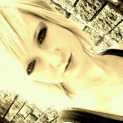 Profile Picture of Veronica Horn (@vickeyh1224) on Twitter