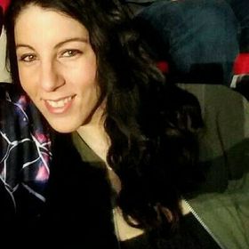 Profile Picture of Sarah Loreena (@sloreena) on Pinterest