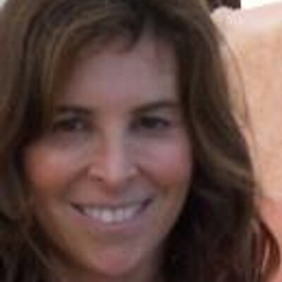 Profile Picture of Robin Lynn McFadden (@Robin_mcfadden) on Twitter