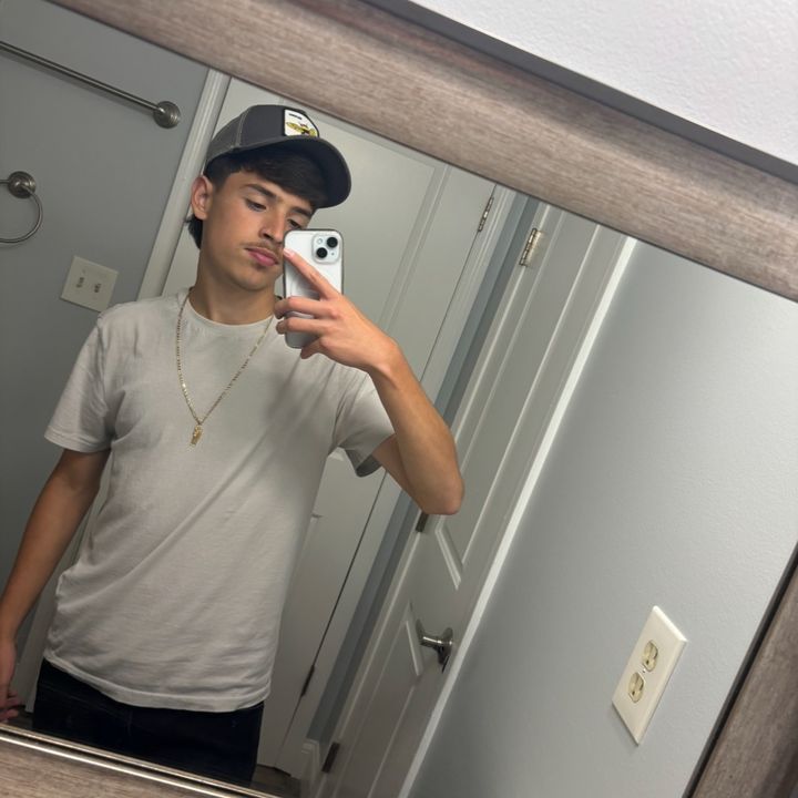 Profile Picture of Benjamin Barrera (@@benjaminbarrera14) on Tiktok